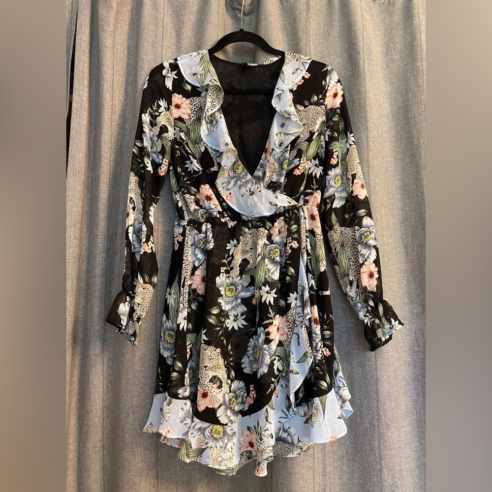 H&M Long-Sleeved Animal Print Dress, size 8